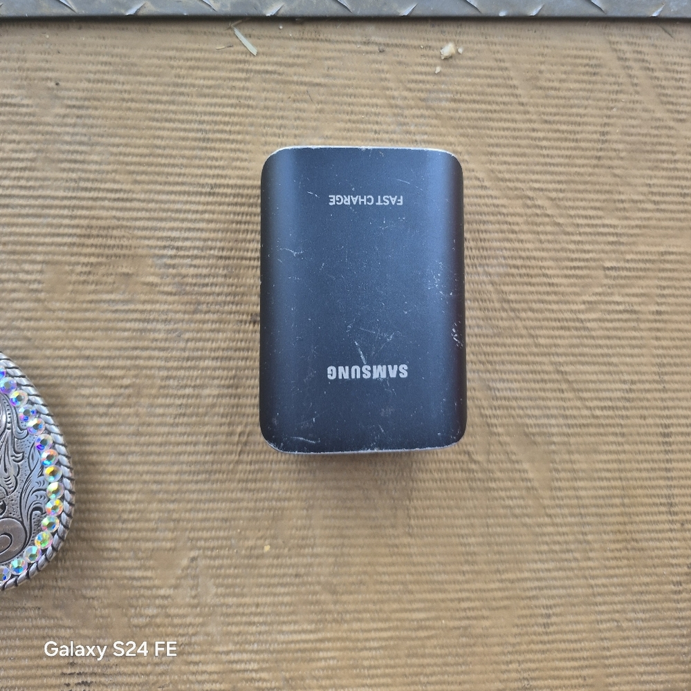 Samsung Black Fast Charge Device